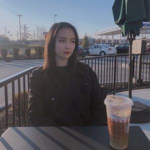 Meet your Posher, Qian